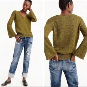 NWT JCREW Flared-sleeve swing sweater - olive GRN